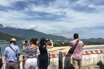 Hoi An to Hue One-Way Coach Transfer with Hai Van Pass and Lang Co Beach