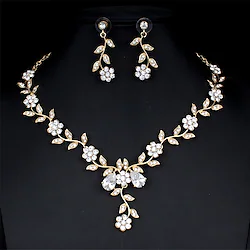 1 set Bridal Jewelry Sets For Women's White Christmas Party Wedding Rhinestone Alloy Link / Chain Drop Flower Botanical / Gift / Engagement Lightinthebox