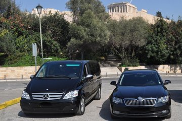 Half day luxury car with driver at disposal in Madrid