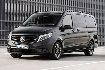 Departure Private Transfer from Paris to Paris Airports CDG or ORY by car or van