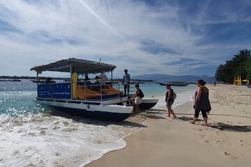 3 island GiliTrawangan snorkeling trip;Day or sunset withMeal start from Lombok