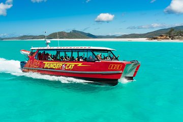 Whitehaven Beach and Hill Inlet Lookout Full-Day Snorkeling Cruise by High-Speed Catamaran
