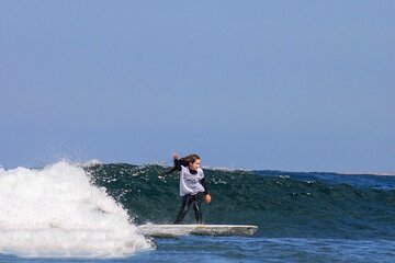 Lezioni di Surf per Beginner e Intermedi (4/5 persone a istruttore)