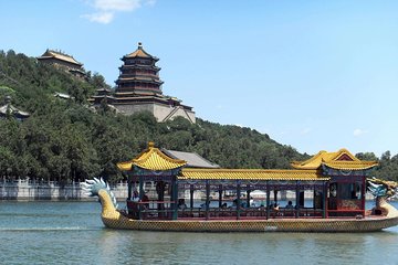 Mutianyu Great Wall and Summer Palace Private Tour with Acrobatic Show Option