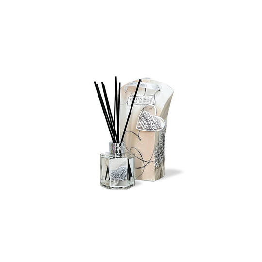 Heart & Home Forever Fragrance Black Reed Diffuser 75ml In Gift Box With Tag
