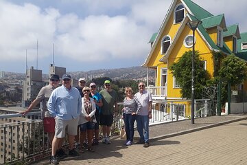 Full Day Tour Valparaiso - Vina del Mar and Casablanca Valley from Santiago