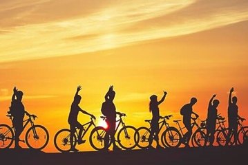 Ericeira: 2h Sunset BTT tour