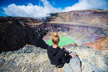 Santa Ana Volcano Hike Tour from El Tunco Beach