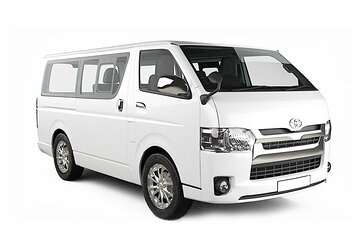 Chauffeur Driven Van (Standard) Rental