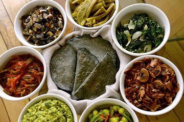 Private Mexican Cooking Lesson in a Coyoacan Apartment