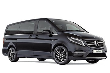 Departure Private Transfers from London to London Airport LCY in Luxury Van