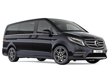 Arrival Private Transfers from Gatwick Airport LGW to London in Luxury Van