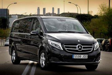 Departure Private Transfer: Berlin City to Berlin Brandenburg BER by Luxury Van