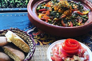Traditional Moroccan cooking lesson: Couscous