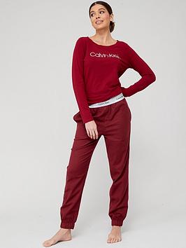 Calvin Klein Pj'S In A Box Set - Deep Red