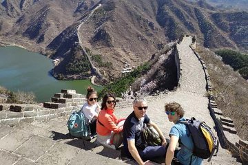 Private Day Trip to Huanghuacheng Great Wall with Meal