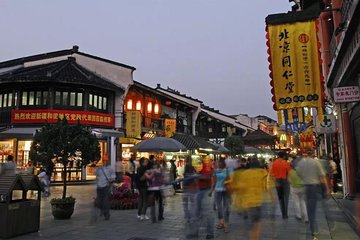 One-day Hangzhou Lakeside Mountains Relics & Ruins Hiking - Guided Outdoor Tour