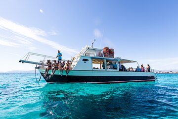 2 Hours of Boat Trip in Bahia de Palma with Snorkeling