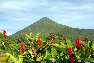 Essential Costa Rica with extension to Tamarindo & San José / 13 days City