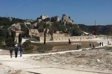 Arles & Les Baux de Provence Tour