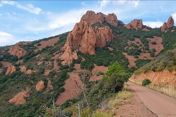 Private excursion to the "Red Rocks" Agay, Le trayas, en Van