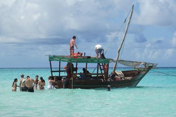 Full Day Group tour To Mnemba Island For Snorkeling Activities