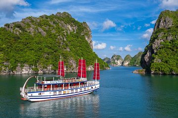 Amazing Sails - The Most Luxurious Day Tour Explore Halong Bay & Bai Tu Long Bay