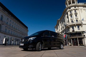 Luxury Van transfer from Warsaw to Cracow by private car