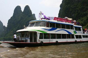 Private 2-Day Guilin Package Tour Including Lunch