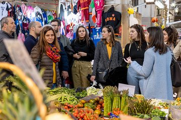 Private market tour and cooking class with lunch or dinner in Pescara