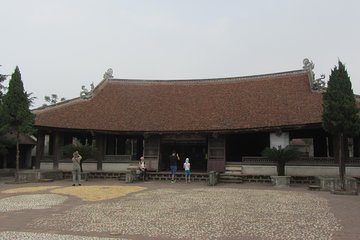Duong Lam Ancient - Van Phuc Silk Villages Private Tour