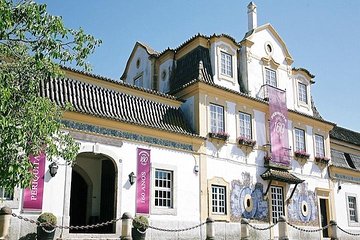 Arrábida Group Private Tour- 4 pax to 6 pax group - Half Day