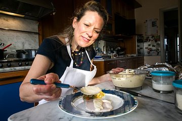 Private cooking class at a local's home with tasting in Langhe