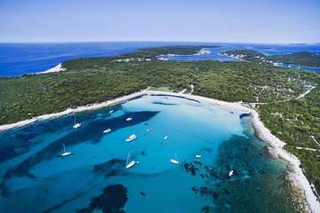 ZADAR TO SAKARUN BEACH BOAT TOUR AND SUNKEN SHIP SNORKELING,small group,half-day