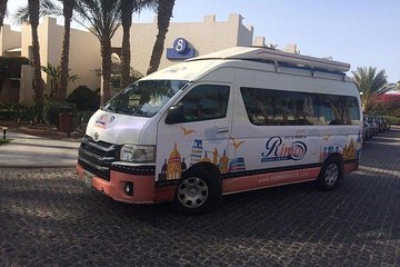 Family Private VAN Airport Transfer: Cairo Airport Transfer to anywhere in Cairo