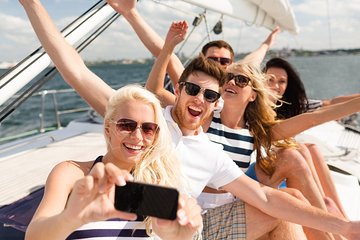 Private Sailboat and Snorkeling Tour