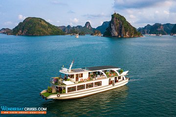 Halong Bay Full Day with Wonder Bay Crusie-Limousine transfer Expressway