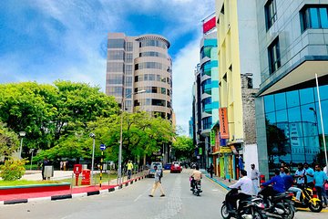 Private Car tour - Male' City Maldives