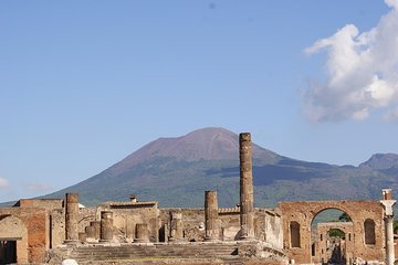 Positano Amalfi and Pompeii from Sorrento by Luxury Mercedes Van