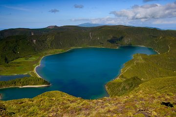 Private Van Tour around São Miguel island
