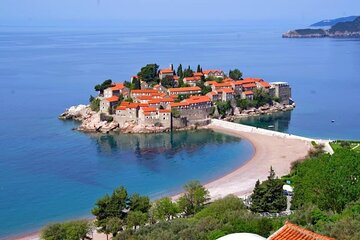 Enjoy Private Transfers by Car/Van from Podgorica Airport to Budva/Becici/Bar