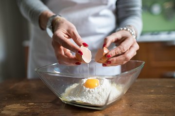 Private Pasta & Tiramisu Class at a Cesarina's home with tasting in Venice