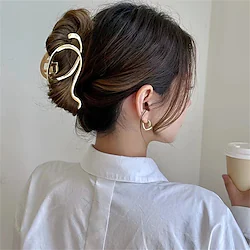Korean Version of Ins Style Simple Design Sense Grip Clip Female Summer New High-end Shark Clip Large High-quality Female Hair Accessories Lightinthebox