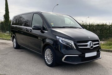 Private Transfer: Zurich Airport ZRH to Basel City in Car or Van