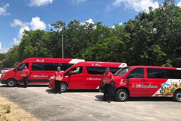 Round trip private transfer VAN-Airport-Hotel-Airport-Playa Mujeres
