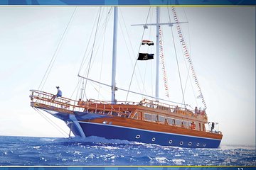 VIP Pirates Boat & Snorkeling Sea Trip With Sea food Lunch - Sharm El Sheikh