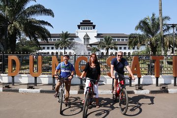 Stunning Parijs Van Java
