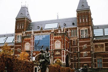 Skip-the-line Rijksmuseum and Van Gogh Museum Semi-Private Guided Tour
