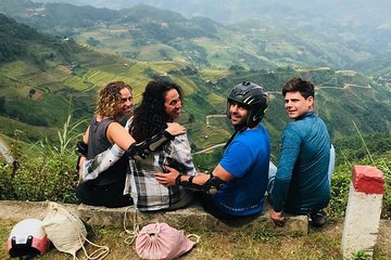 Discover Ha Giang Loop 4 days by Motorbikes and Car