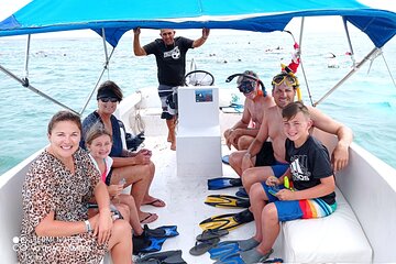 Full-Day Snorkeling Guided Tour in San Pedro Belize